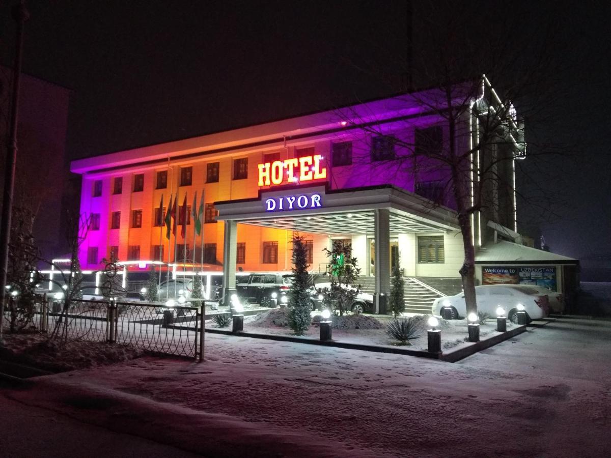 Diyor Hotel Marghilon Ngoại thất bức ảnh