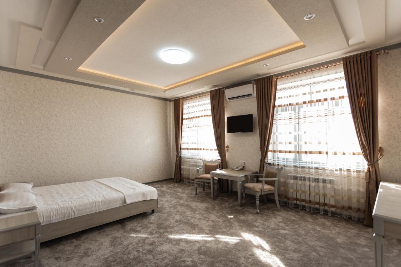 Diyor Hotel Marghilon Ngoại thất bức ảnh
