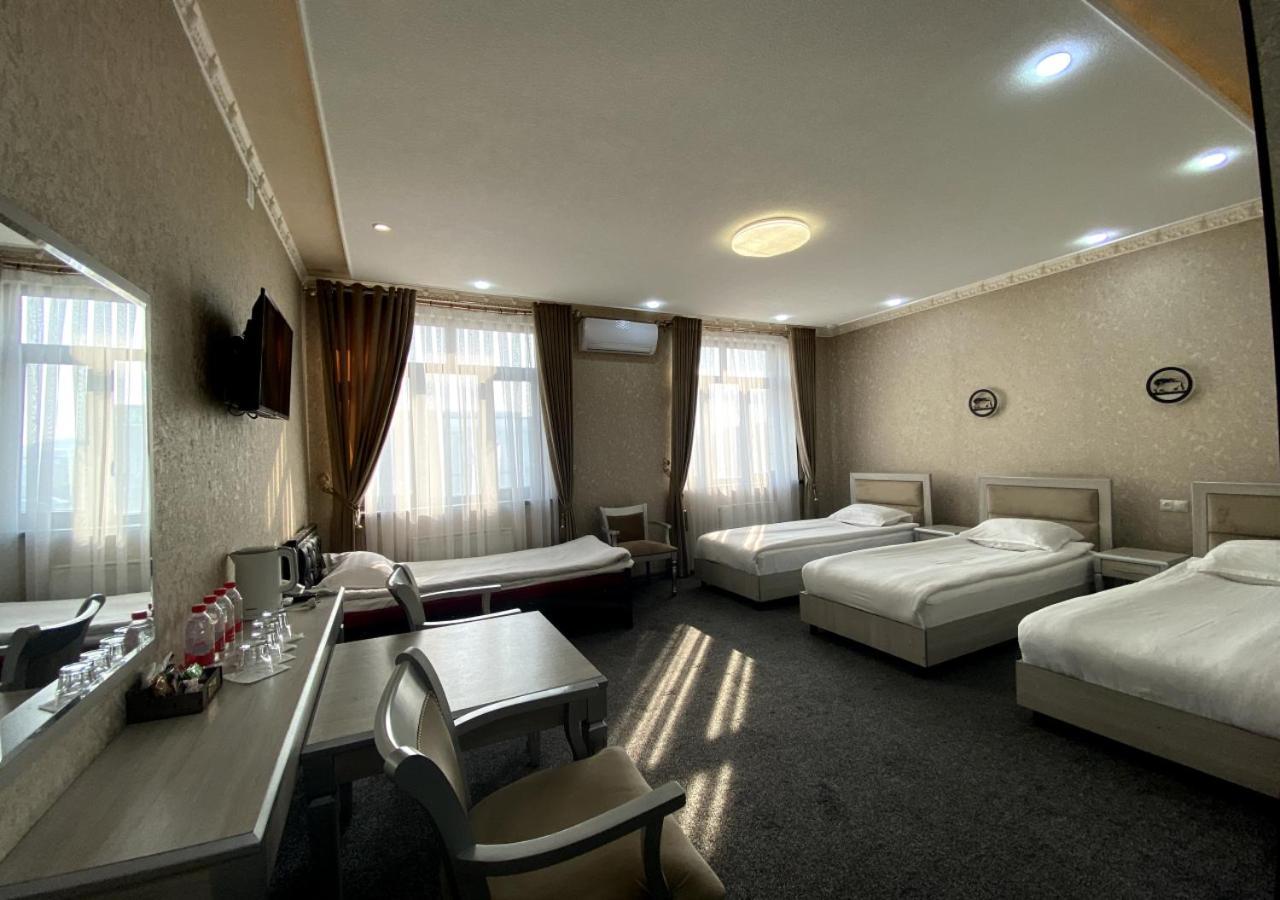 Diyor Hotel Marghilon Ngoại thất bức ảnh